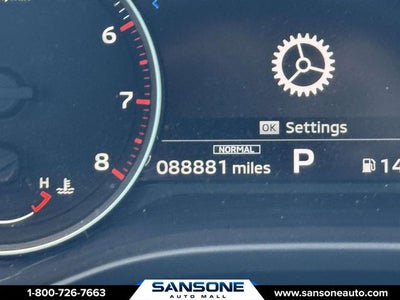 2022 Mitsubishi Outlander Base