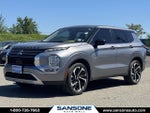 2022 Mitsubishi Outlander Base
