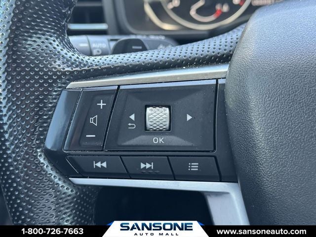 2022 Mitsubishi Outlander Base