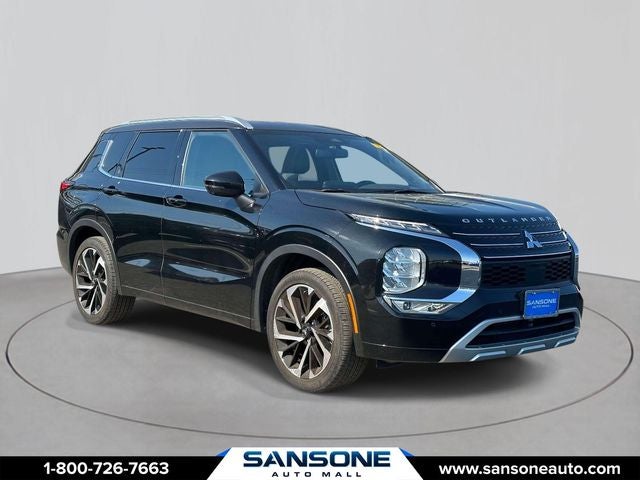 2023 Mitsubishi Outlander 40th Anniversary S-AWC's photo
