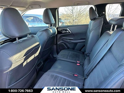 2023 Mitsubishi Outlander PHEV SE