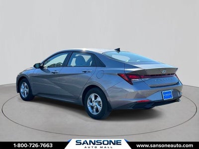 2023 Hyundai Elantra SE