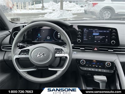 2022 Hyundai Elantra SEL