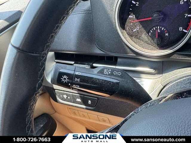 2024 Kia Carnival LX
