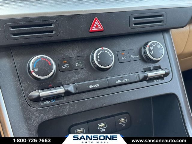 2024 Kia Carnival LX