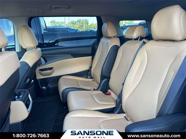 2023 Kia Carnival LX