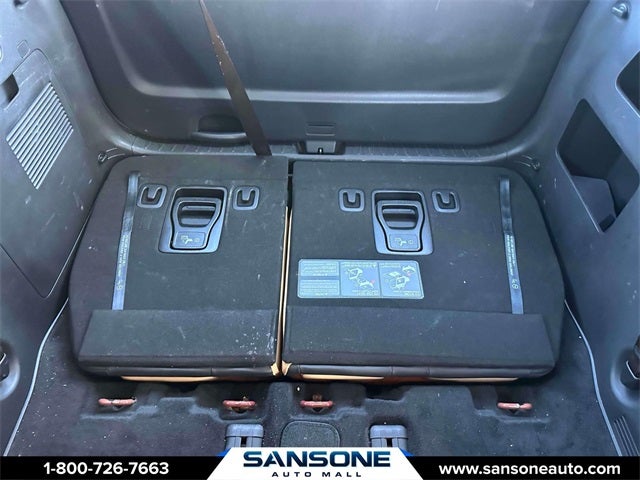 2023 Kia Carnival LX