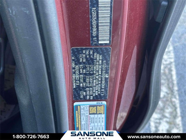 2023 Kia Carnival LX