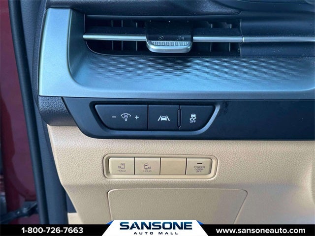 2023 Kia Carnival LX