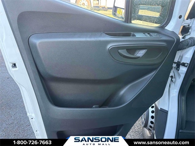 2022 Mercedes-Benz Sprinter 3500 Cab Chassis 144 WB Standard Roof