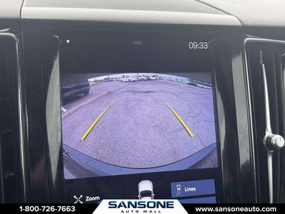 2021 Volvo XC60 T5 Momentum