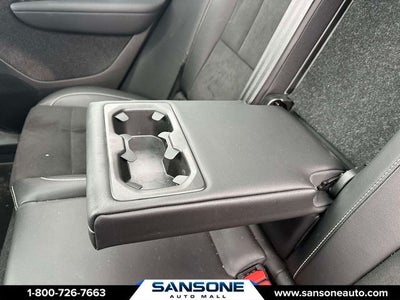 2022 Volvo XC40 R-Design