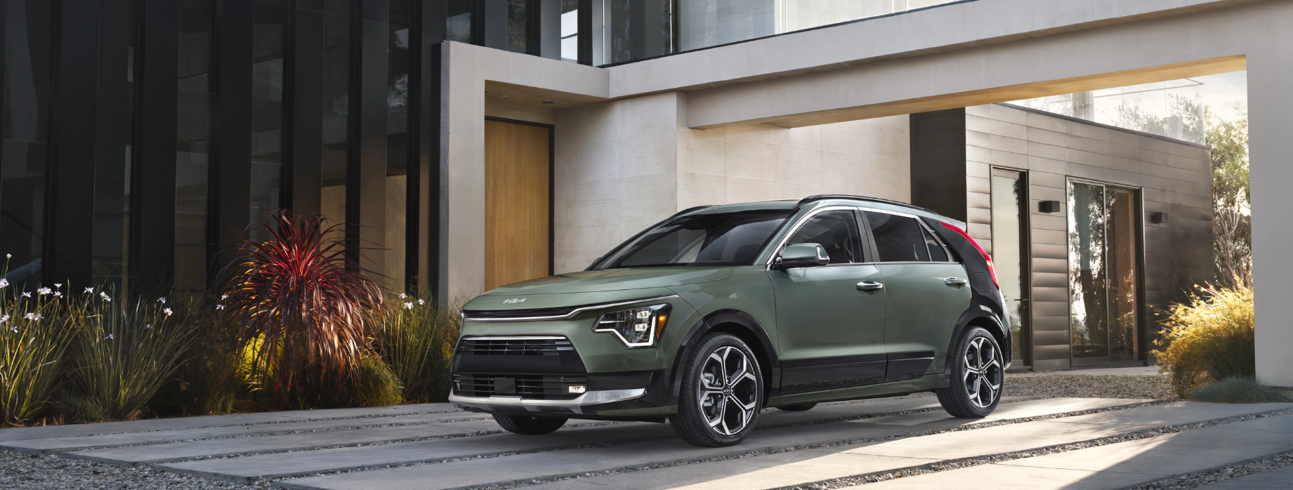 2023 green Kia Niro